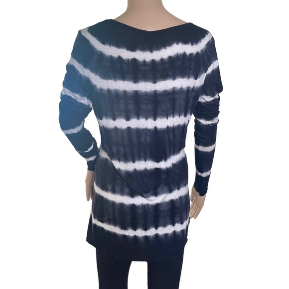 T-PARTY Black & White L/S Tie Dyed Tunic w Wide Round Neck. Very Nice Fabric M - Picture 5 of 8